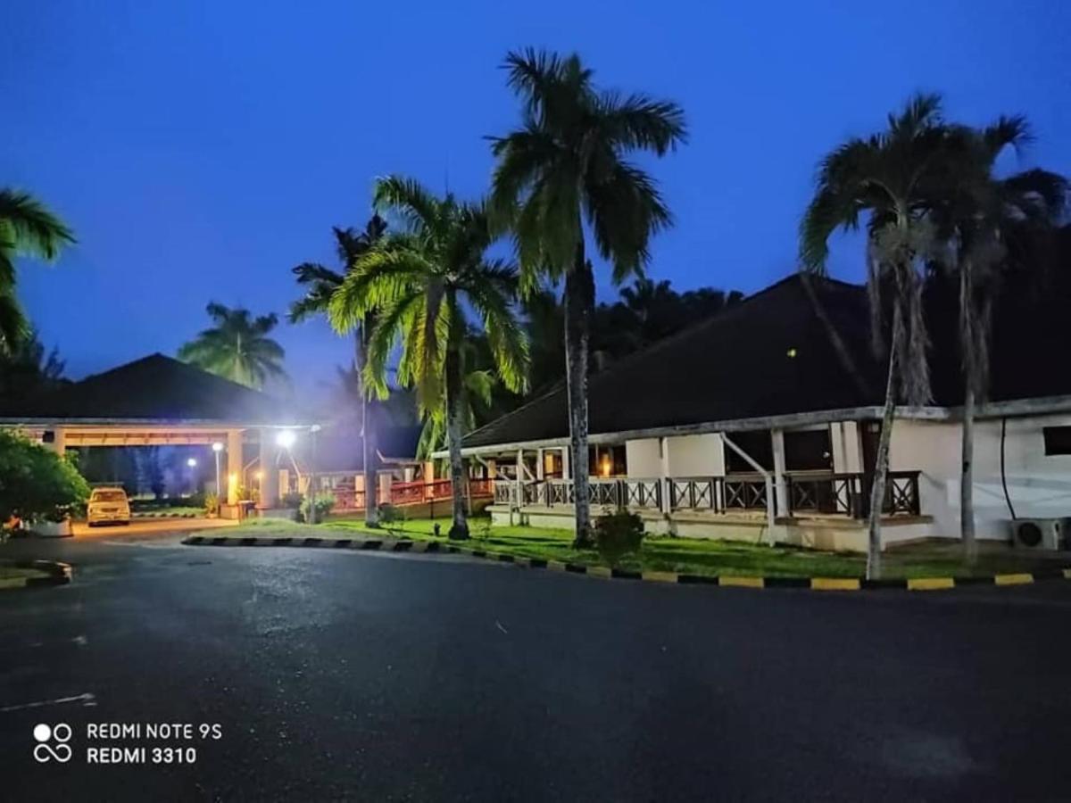 Hotel Felda Residence Sahabat Kampong Ateamu Extérieur photo